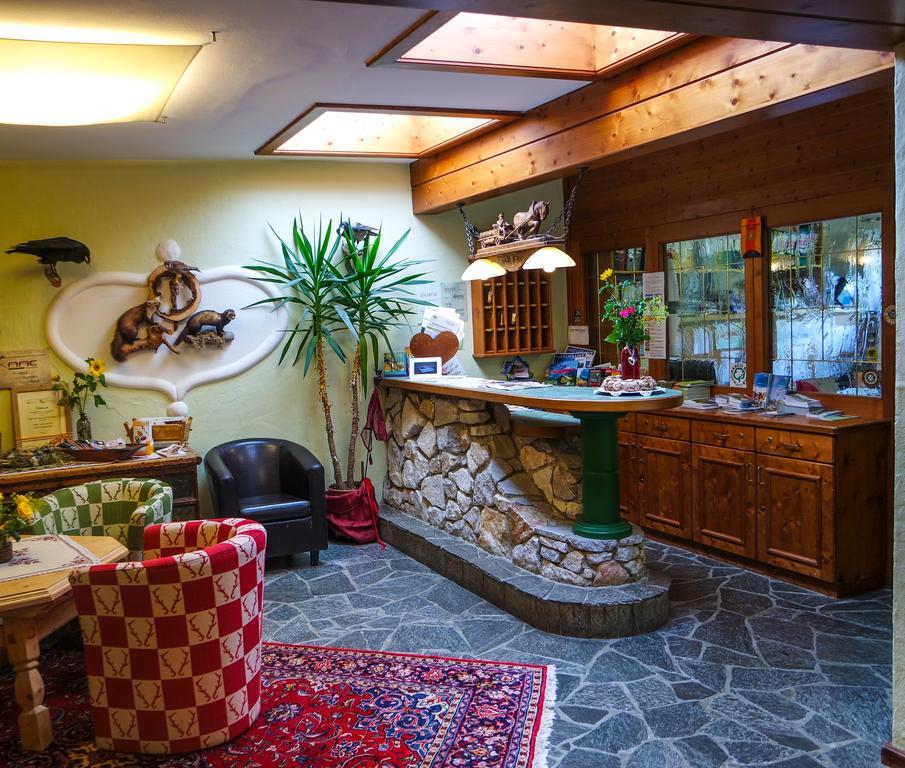 Hotel Gasthof Hinteregger Бад Кляйнкирххайм Экстерьер фото